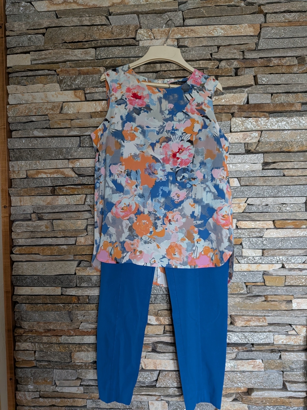 Rose & Olive Blouse AND Blue Slim Alfani Pants
